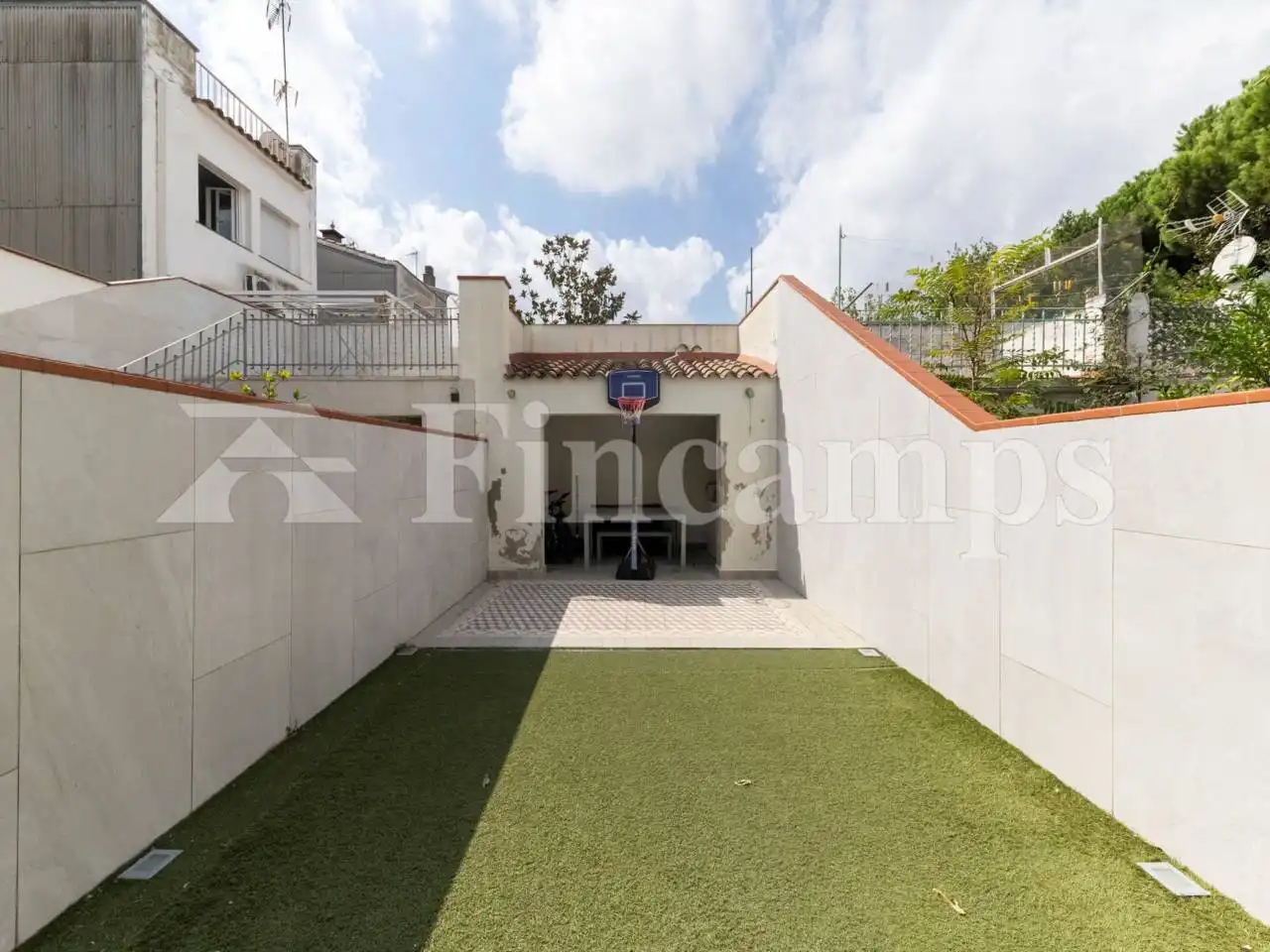 Casa amb jardí en venda a Calle Rector Centena, imagen 3