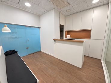 Oficina con ascensor en venta en Avinguda de la Torre Blanca