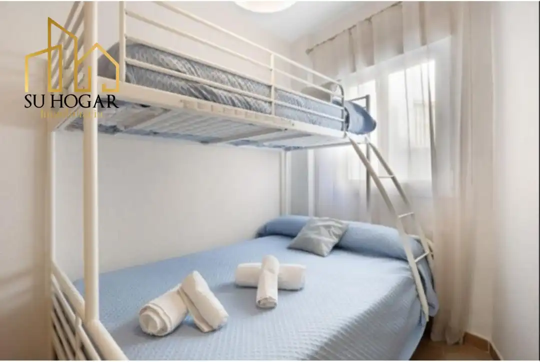 Bedroom of Flat for sale in Rota