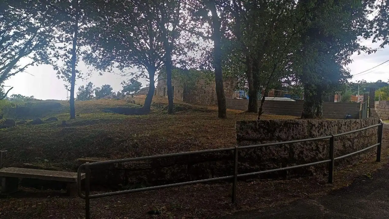 Finca rústica en venda en Redondela amb Calefacció i Jardí privat