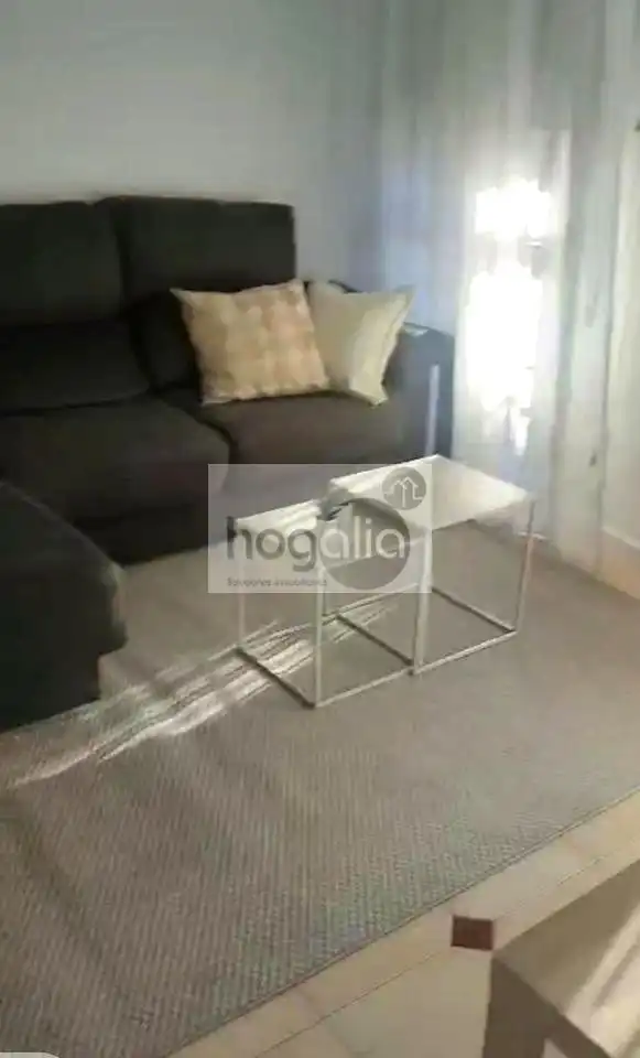 Sala de estar de Piso de alquiler en Sevilla con Aire acondicionado, Amueblado y Balcón