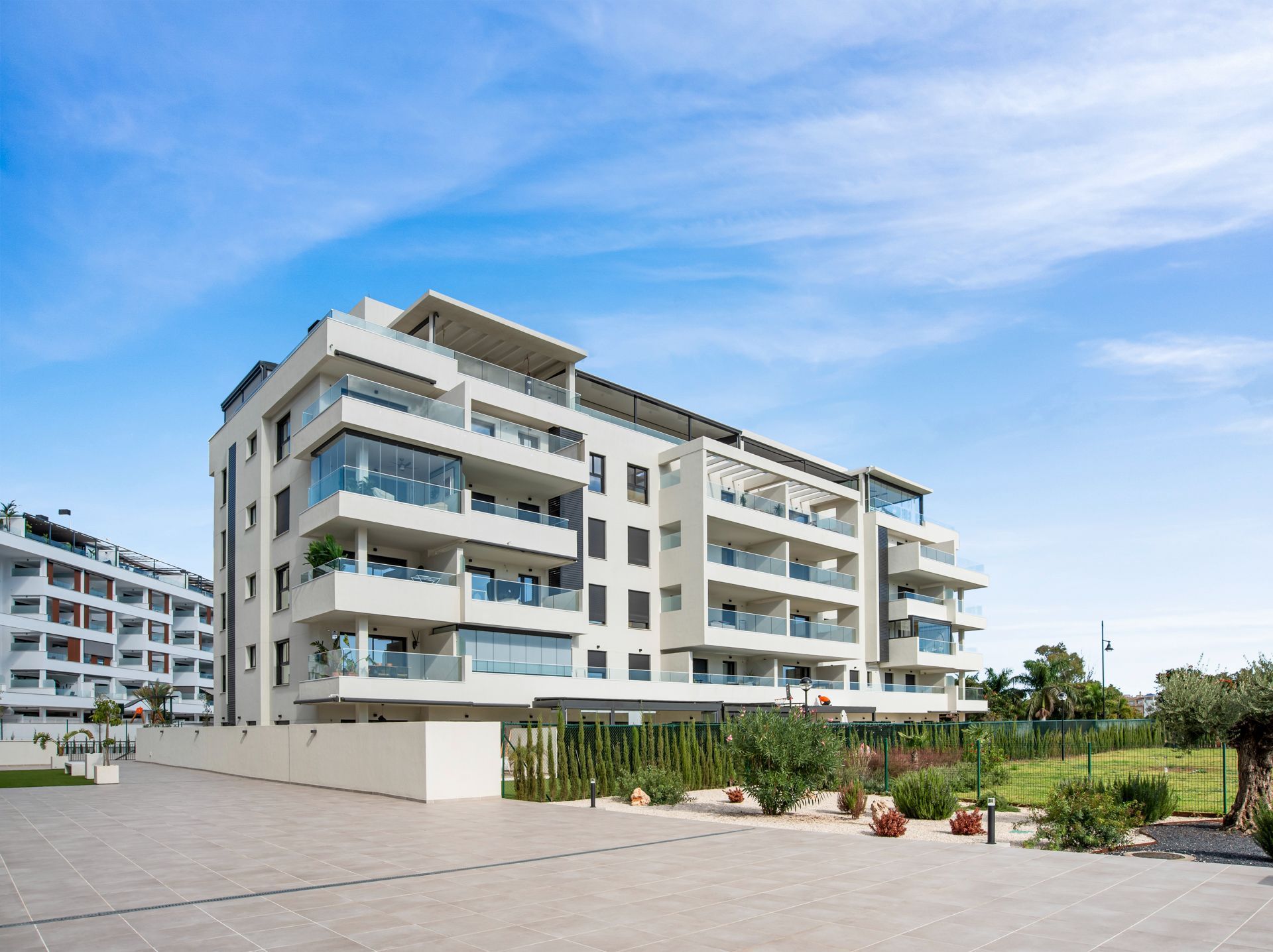 Vista exterior de Pis en venda en Torremolinos amb Aire condicionat, Calefacció i Terrassa