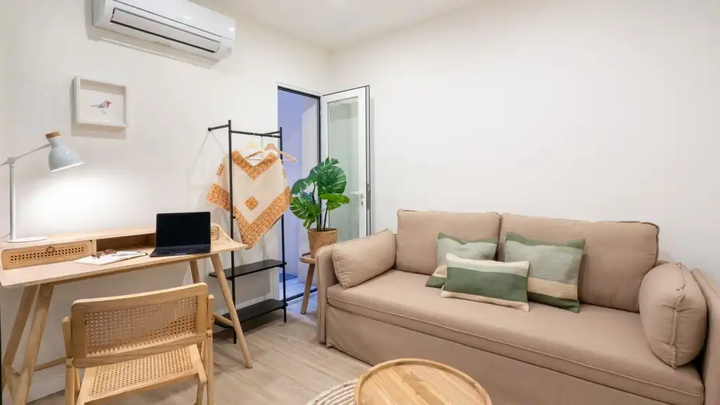 Sala de estar de Apartamento de alquiler en  Palma de Mallorca con Aire acondicionado, Terraza y Amueblado