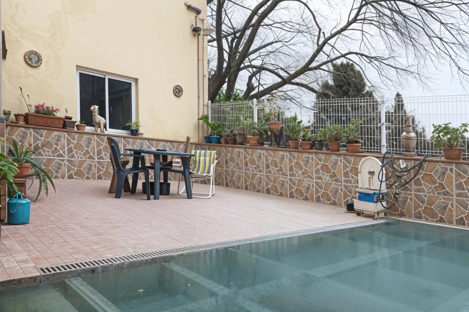 Schwimmbecken von Haus oder Chalet zum Verkauf in Borrassà mit Heizung und Terrasse