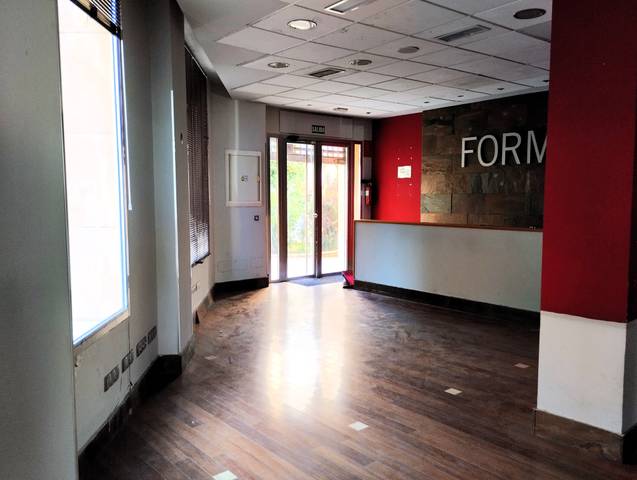 Local comercial en Venta en Calle Aves, 4 en Centro