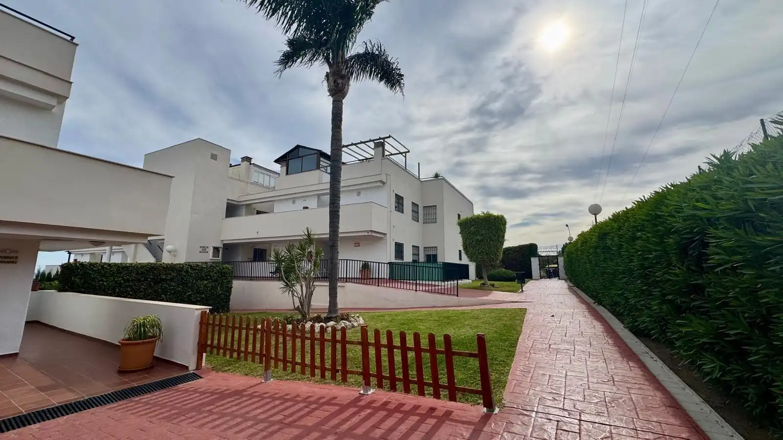 Exterior view of Flat for sale in Rincón de la Victoria  with Air Conditioner, Terrace and Community pool