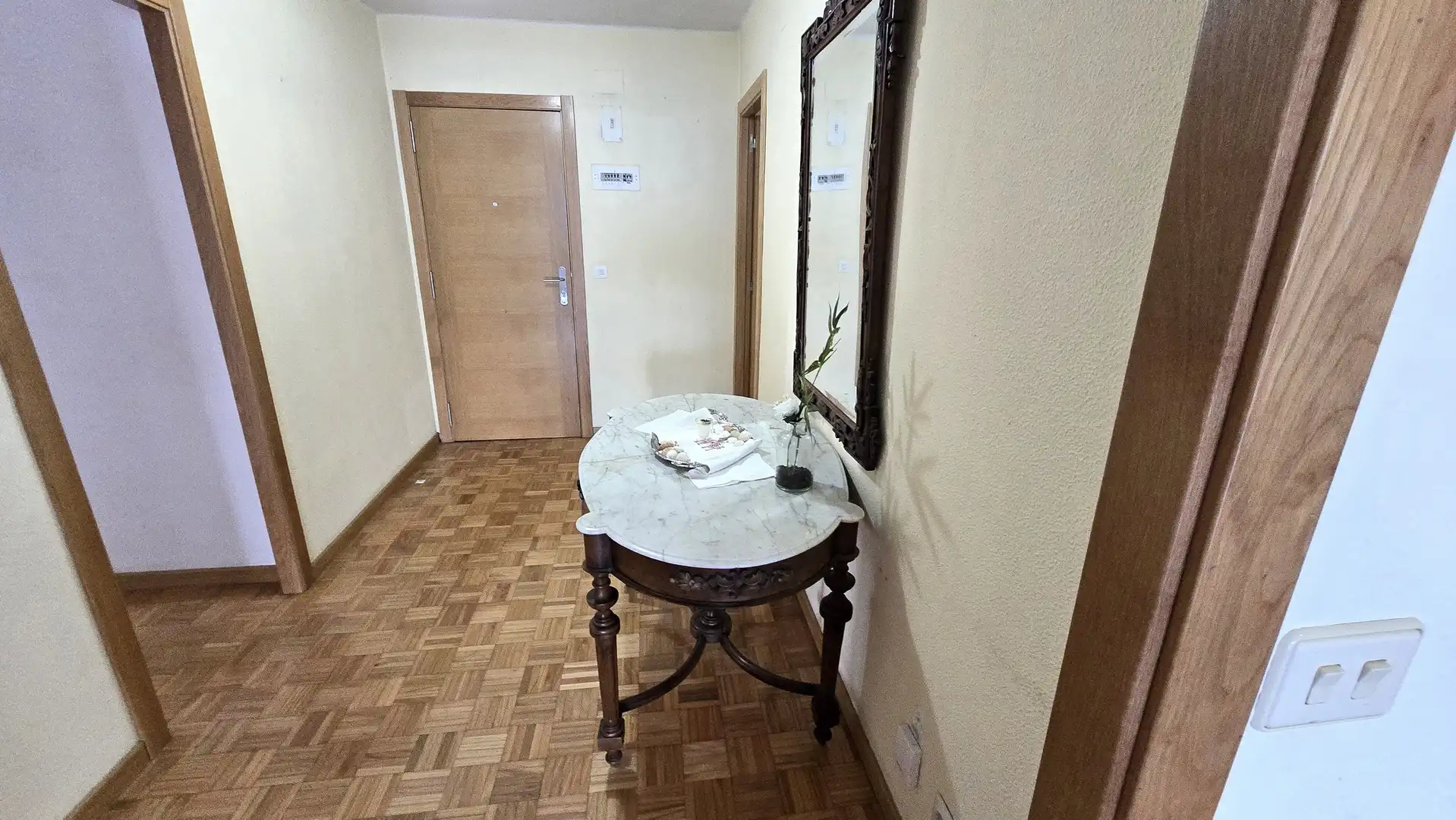 Wohnung zum Verkauf in Vigo  mit Heizung, Parkett und Abstellraum