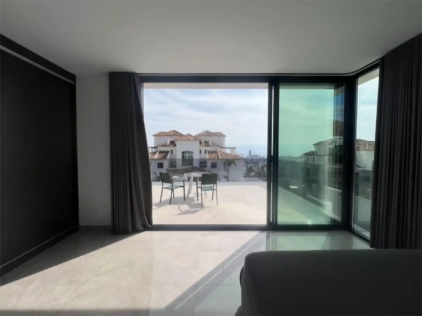 Villa con piscina in vendita a Golf Bahía, imagen 28