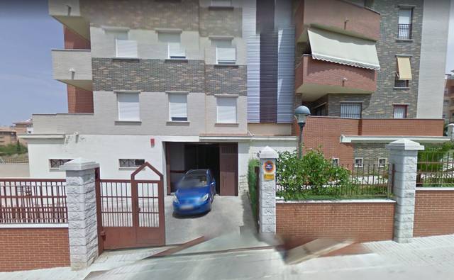 Garaje en Alquiler en N/A, -1 en San Gonzalo