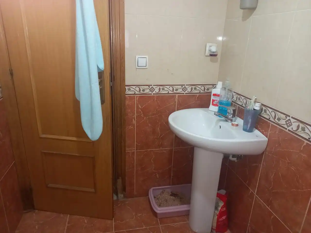 Badezimmer von Erdgeschoss zum Verkauf in Zaragoza mit Heizung und Abstellraum