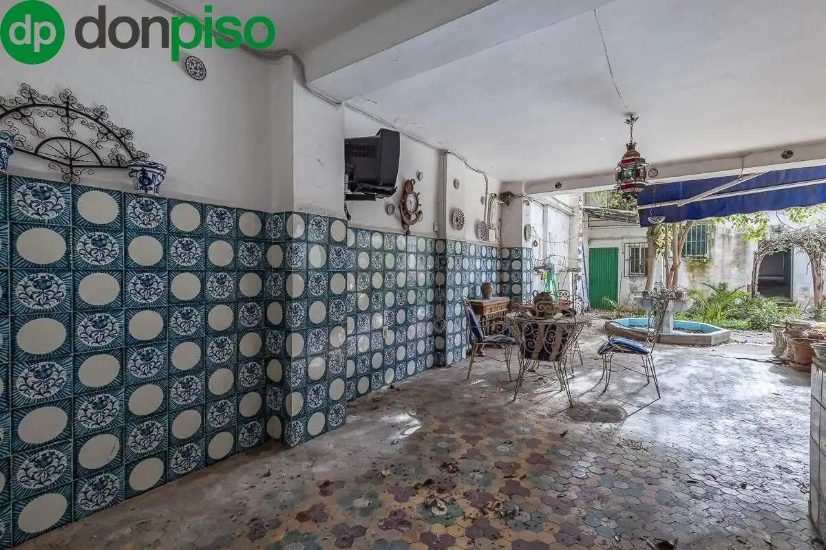 Detached homes for sale in Granada  with Private garden