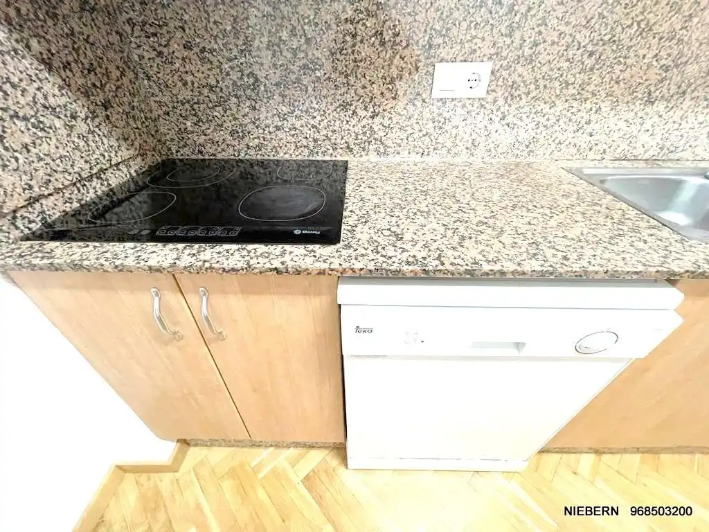 Cocina de Piso de alquiler en Cartagena con Parquet, Amueblado y Horno
