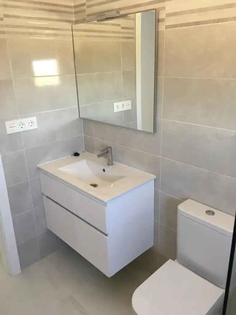 Villa mit Pool zum Verkauf in El Pinós / Pinoso, imagen 9