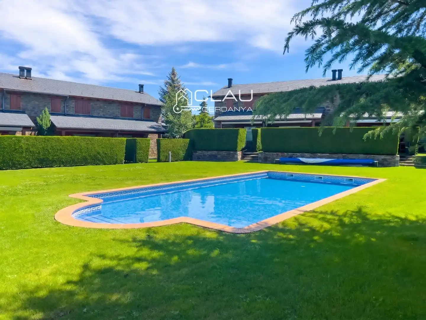 Garten von Einfamilien-Reihenhaus zur Miete in Palau - de - Cerdagne mit Heizung, Privatgarten und Parkett