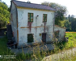 Vista exterior de Casa o xalet en venda en Coristanco amb Jardí privat, Terrassa i Traster