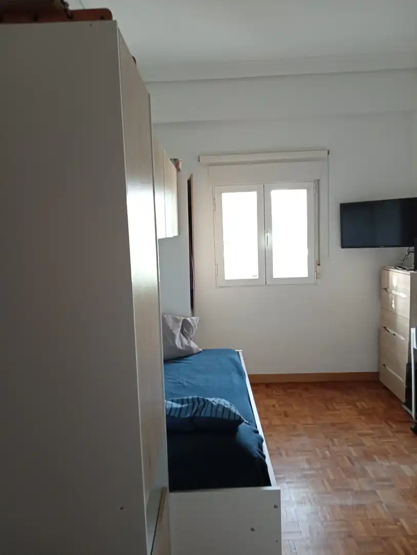 Habitación de Piso en venta en Madrid con Calefacción, Parquet y Balcón