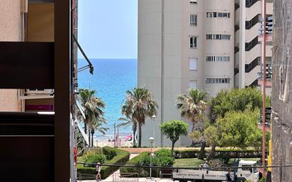 Vista exterior de Apartament en venda en El Campello amb Piscina comunitària