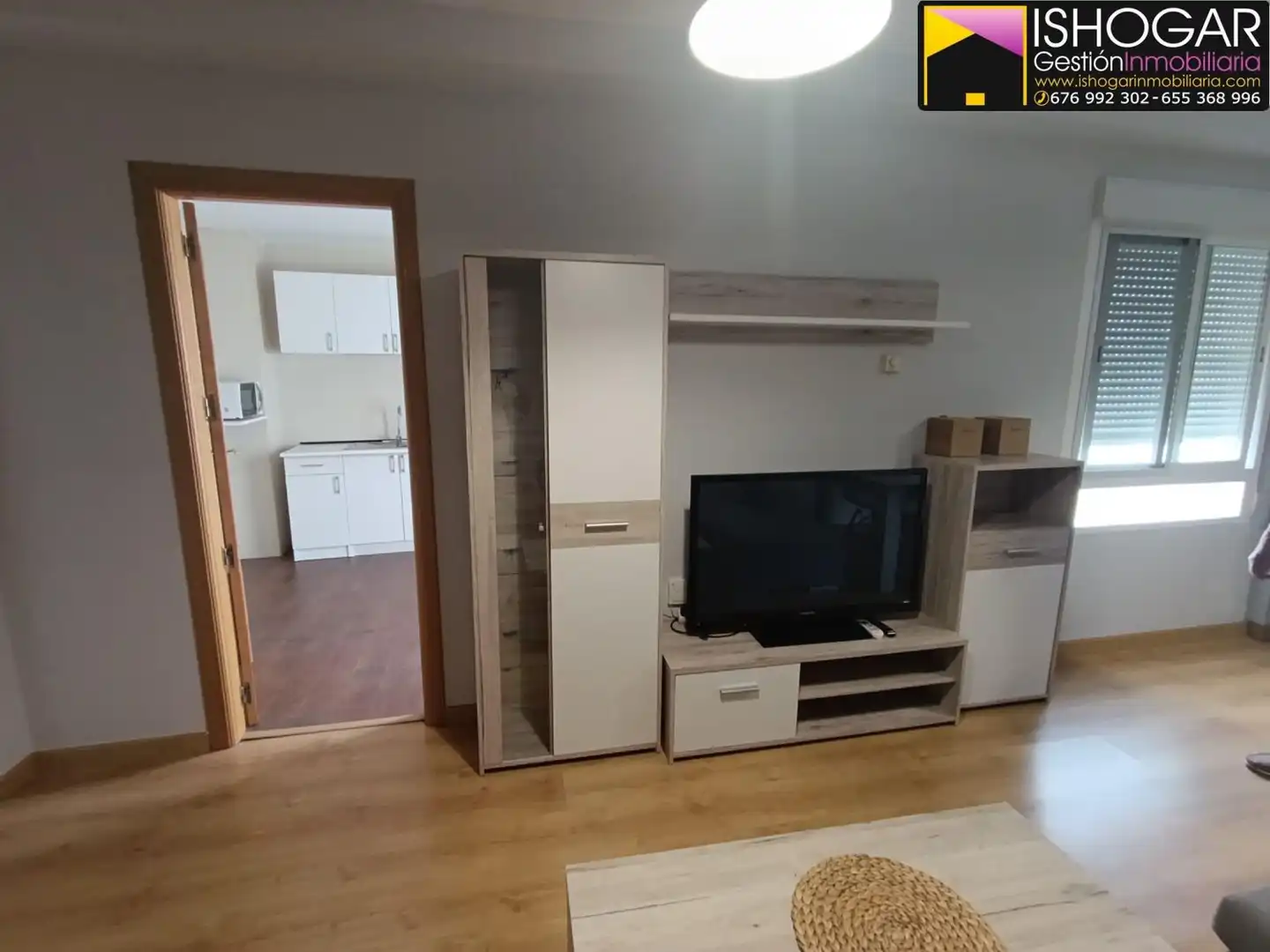 Sala de estar de Piso de alquiler en Valdepeñas con Aire acondicionado, Calefacción y Amueblado