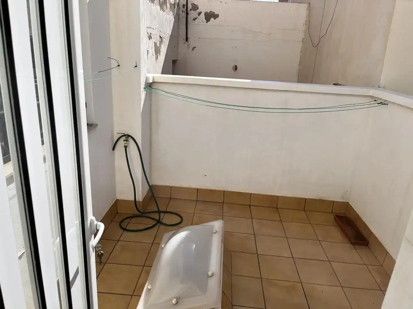 Bany de Casa adosada en venda en Adra amb Aire condicionat i Balcó