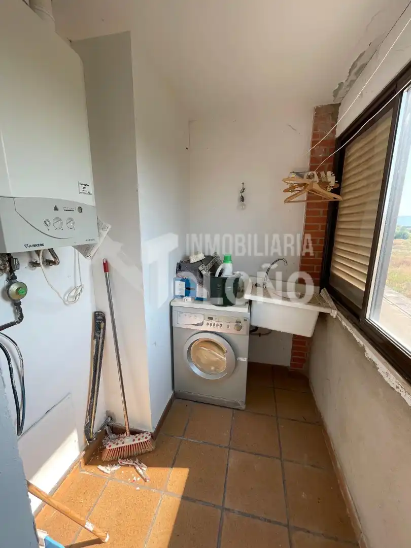 Cuina de Dúplex en venda en Zarratón amb Calefacció, Parquet i Traster