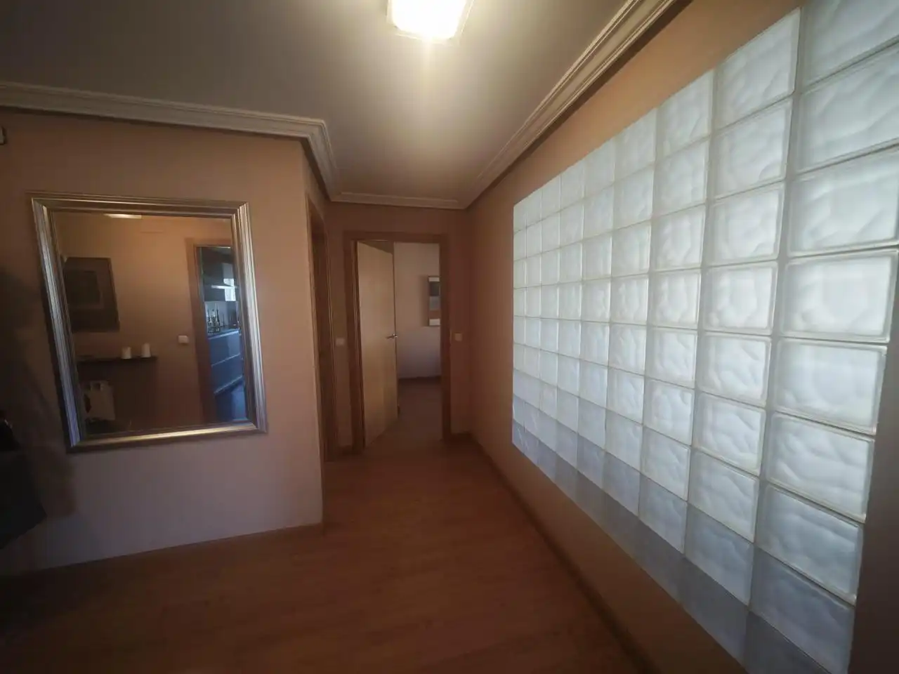 Piso en venta en Plasencia con Aire acondicionado, Terraza y Amueblado