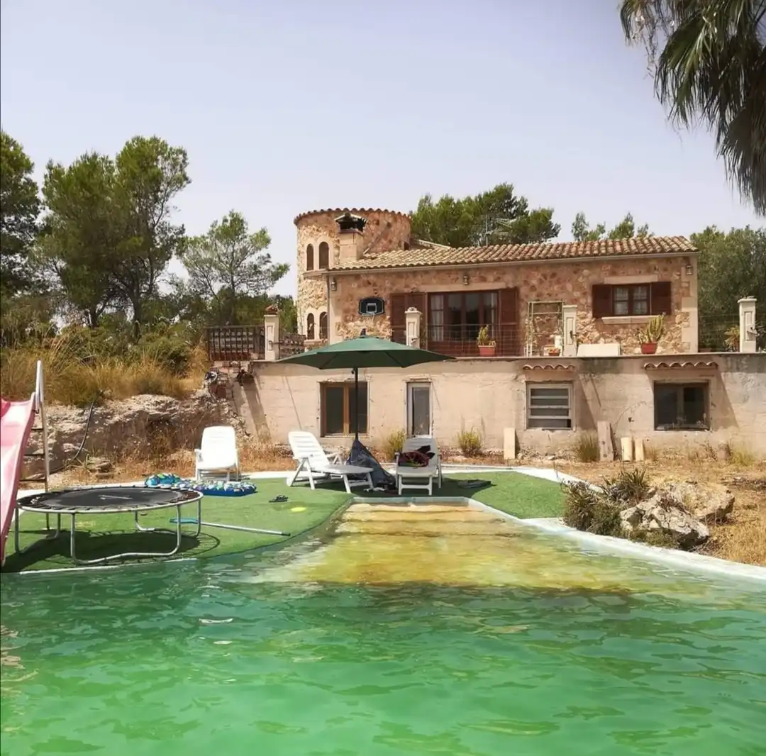 Villa con piscina in vendita a Sant Joan
