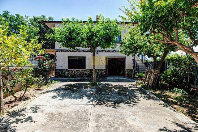 Casa-chalet en Venta en Fondo Somella