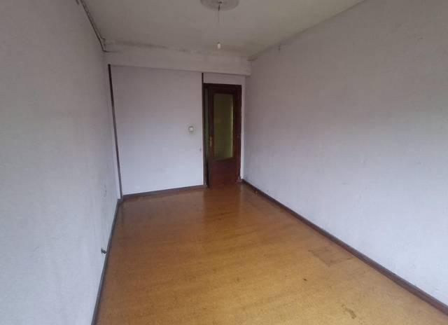 Piso en Venta en San Benito en Los Corrales de Buelna