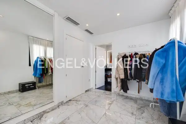 Finca rústica en venta en Torrevieja con Aire acondicionado, Calefacción y Jardín privado