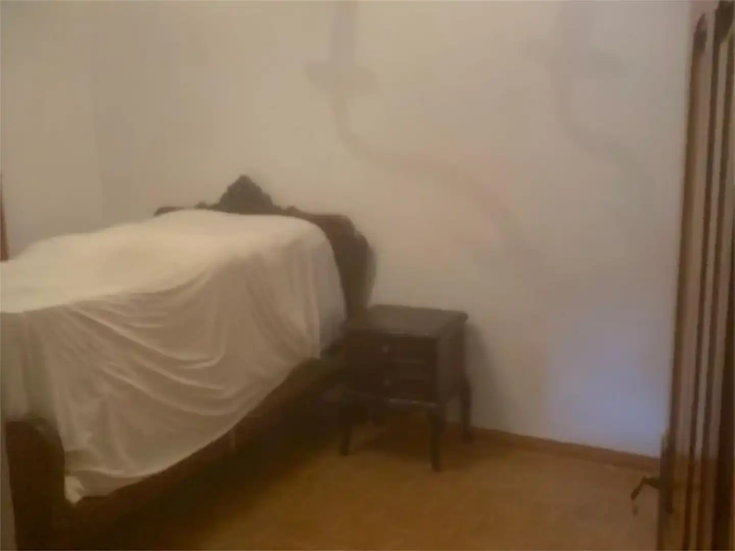 Dormitori de Pis en venda en Prados Redondos amb Traster, Moblat i Balcó