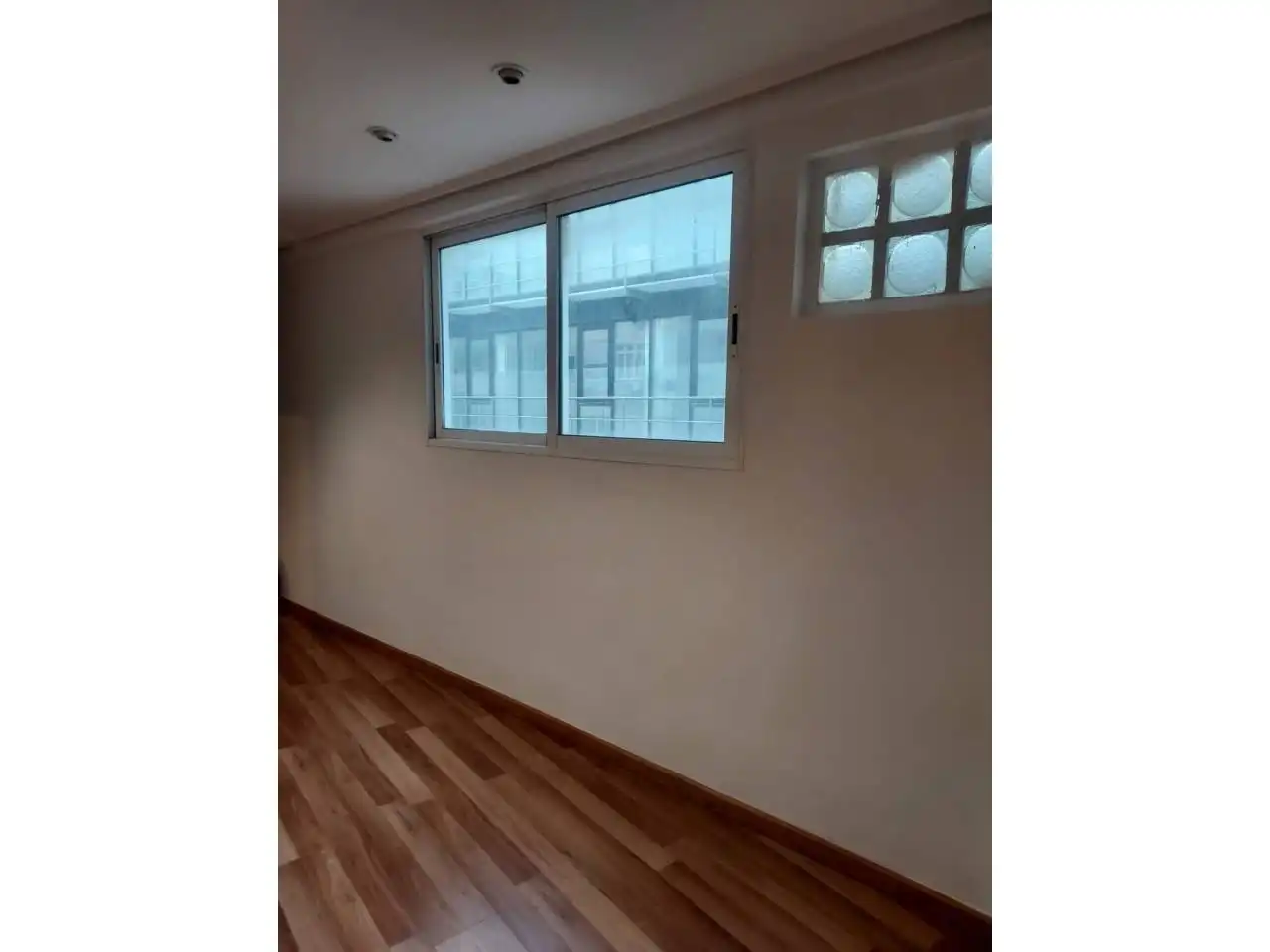 Büro zur Miete in Ciutat Vella 