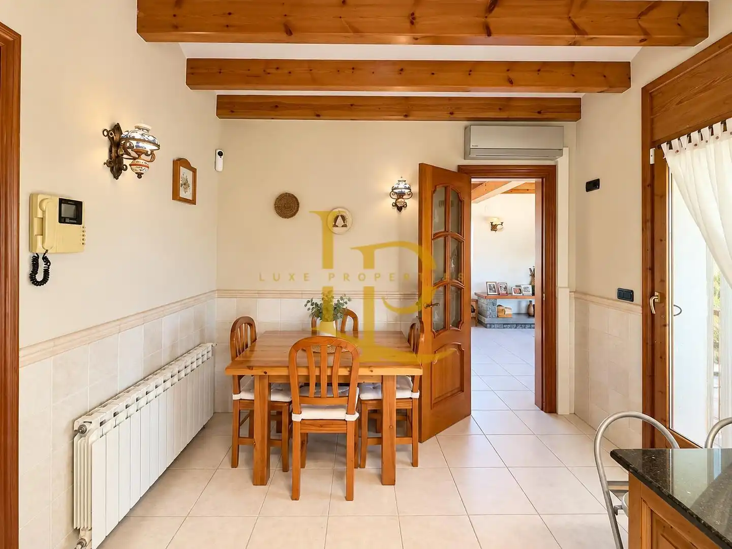 Casa con piscina en venta en Carrer Ametllers, imagen 27
