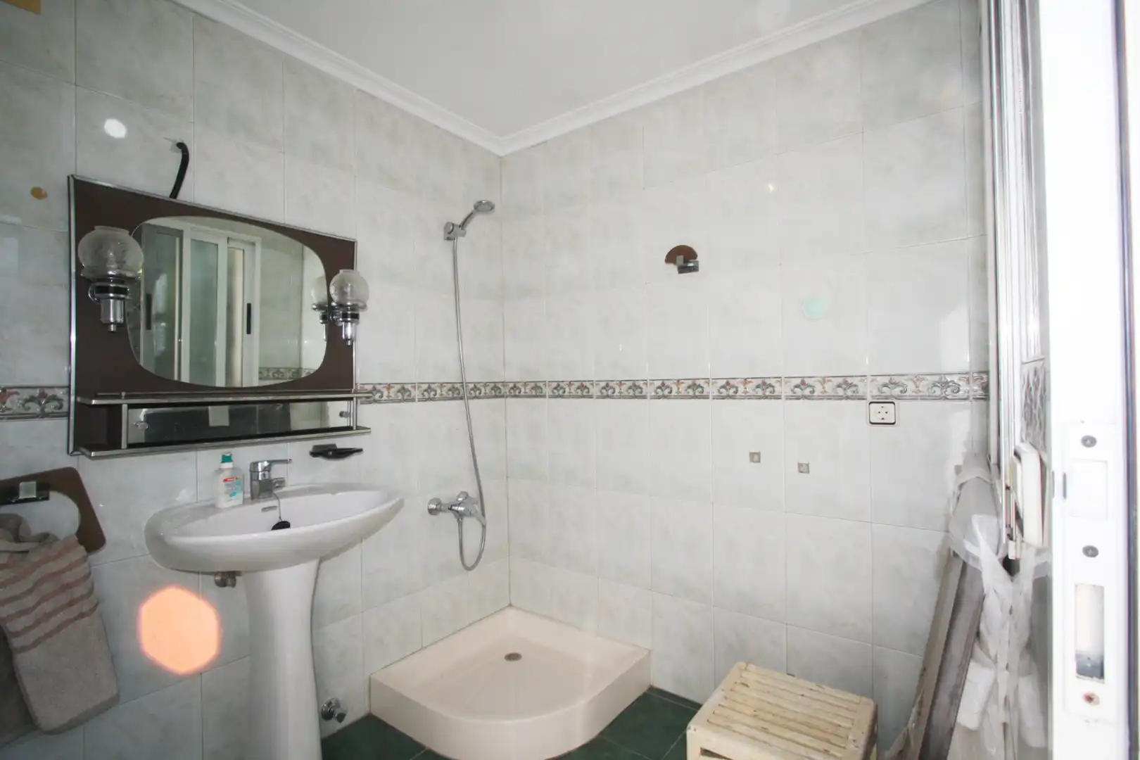 Bany de Casa o xalet en venda en Albacete amb Aire condicionat, Jardí privat i Terrassa