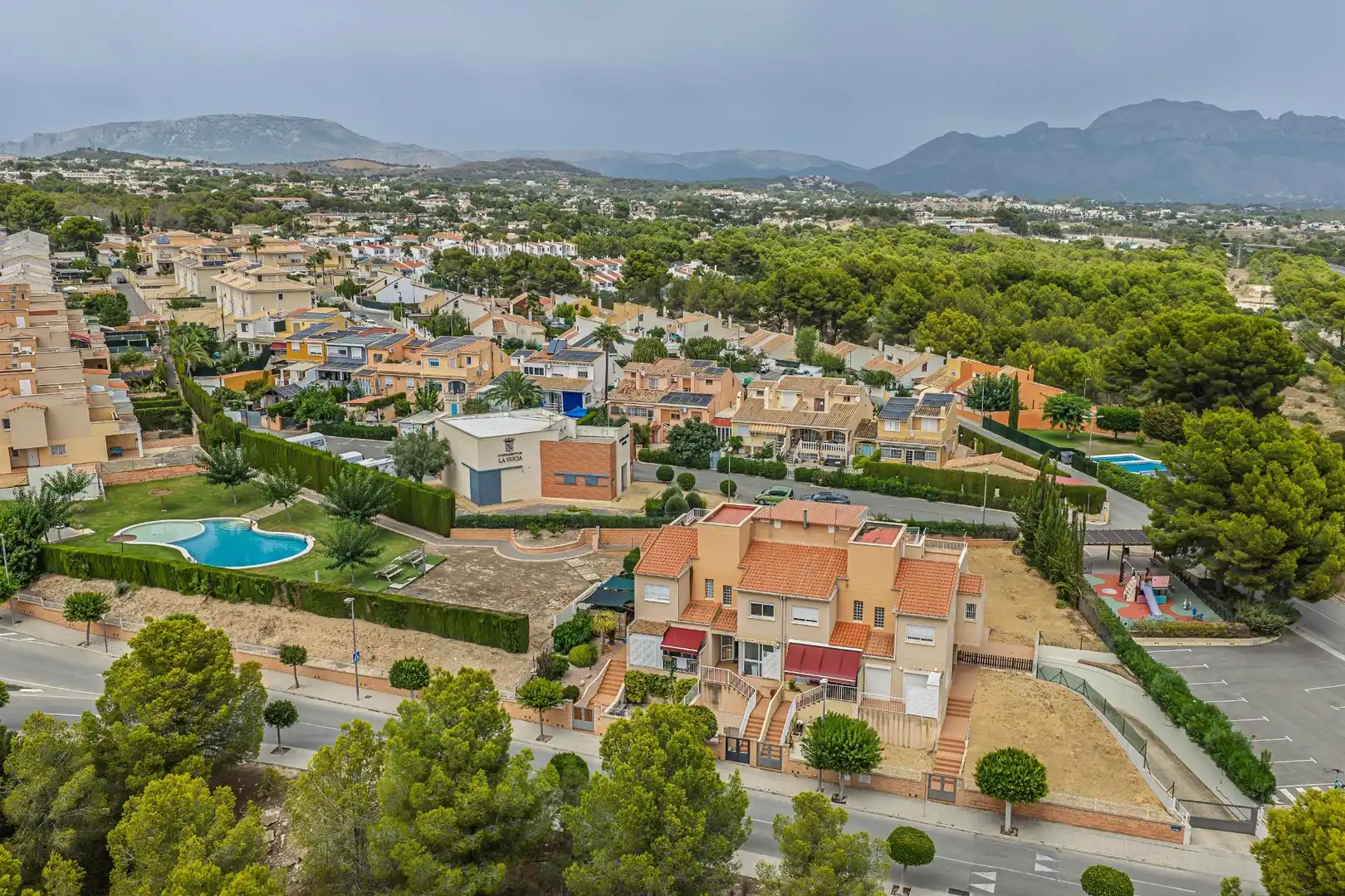 Exterior view of Detached homes for sale in La Nucia  with Air Conditioner, Heating and Private garden