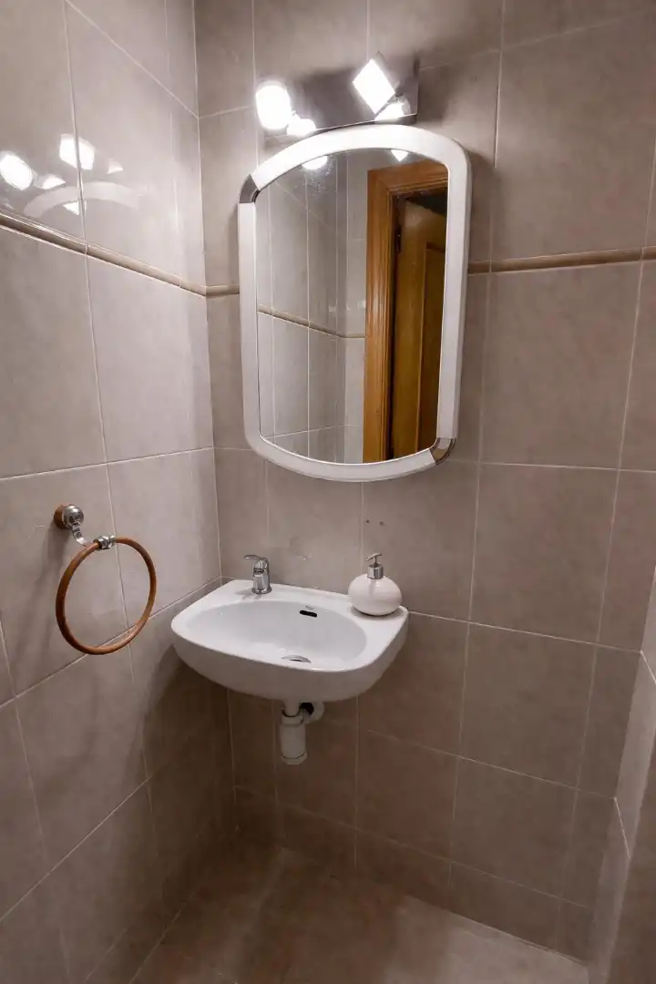 Bathroom of Flat for sale in Alcàsser  with Furnished