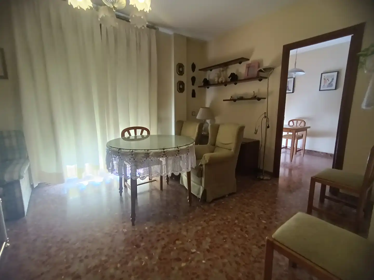 Sala de estar de Piso en venta en Loja con Aire acondicionado, Amueblado y Horno