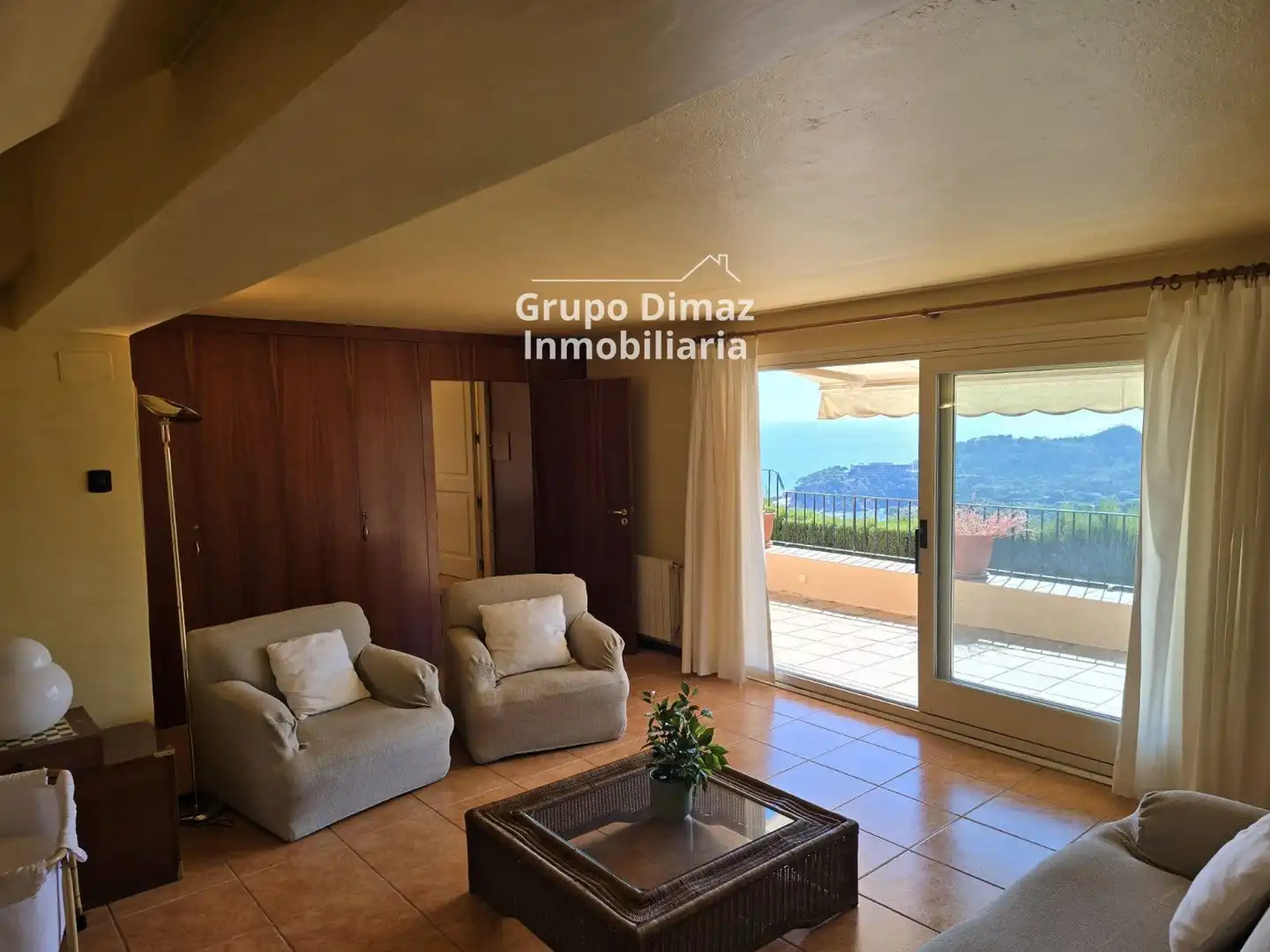 Sala d'estar de Casa o xalet en venda en Begur amb Aire condicionat i Moblat