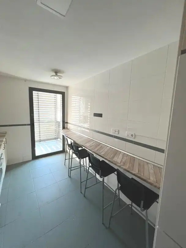 Kitchen of Flat for rent in Madrid  with Air Conditioner, Heating and Private garden