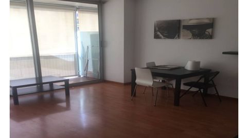 Foto 2 von Wohnung zur Miete in Calle Pau Marsal, Plaça Catalunya - Escola Industrial, Terrassa