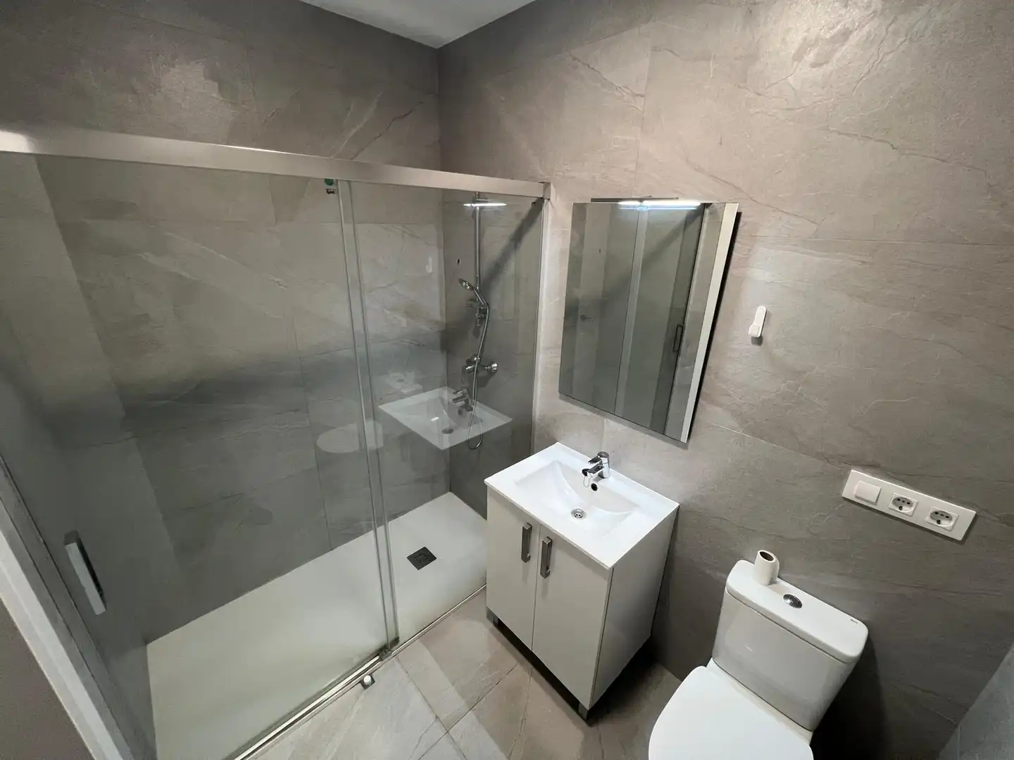Ground floor for rent in Carrer 30, La Cañada