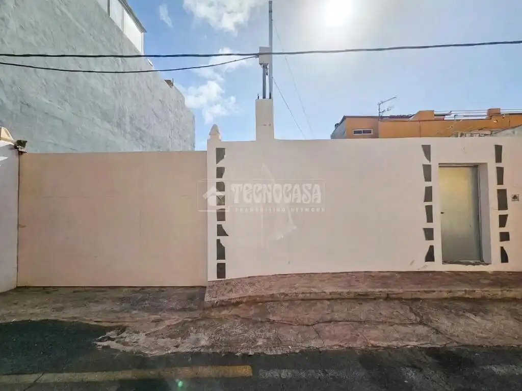 Exterior view of Residential for sale in Santa Cruz de Tenerife