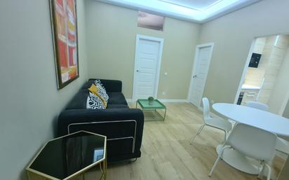 Living room of Flat to rent in  Madrid Capital  with Air Conditioner