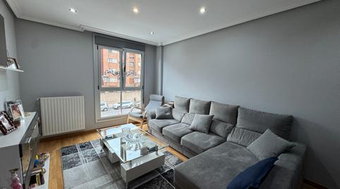 Foto 2 de Pis en venda a Calle Daniel Moyano, 8, Corredoría - La Carisa - Prado de La Vega, Oviedo