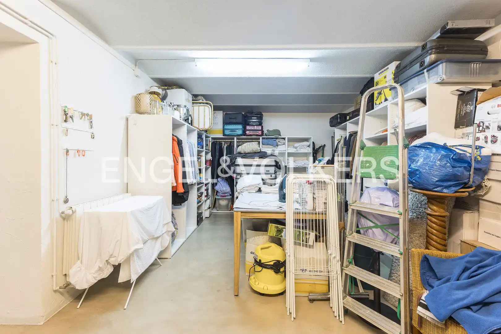 Dúplex en venta en Barcelona con Calefacción, Terraza y Trastero