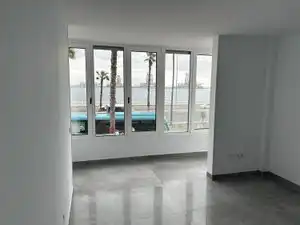 Flat for rent in Las Palmas de Gran Canaria  with Air Conditioner, Heating and Oven