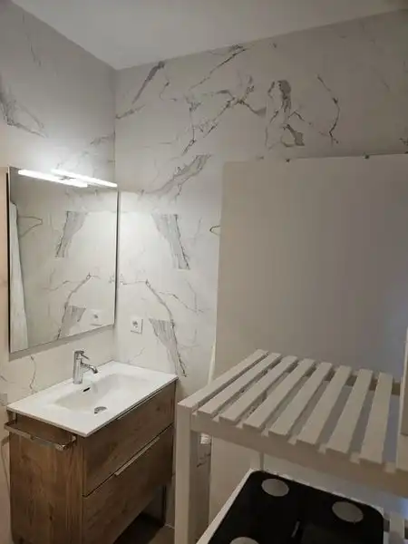 Baño de Casa adosada en venta en Peralta / Azkoien con Aire acondicionado, Calefacción y Jardín privado