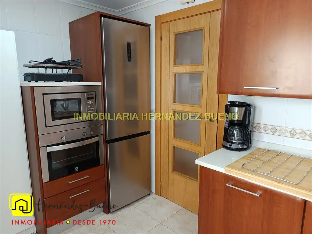 Cocina de Piso de alquiler en Salamanca con Calefacción y Amueblado