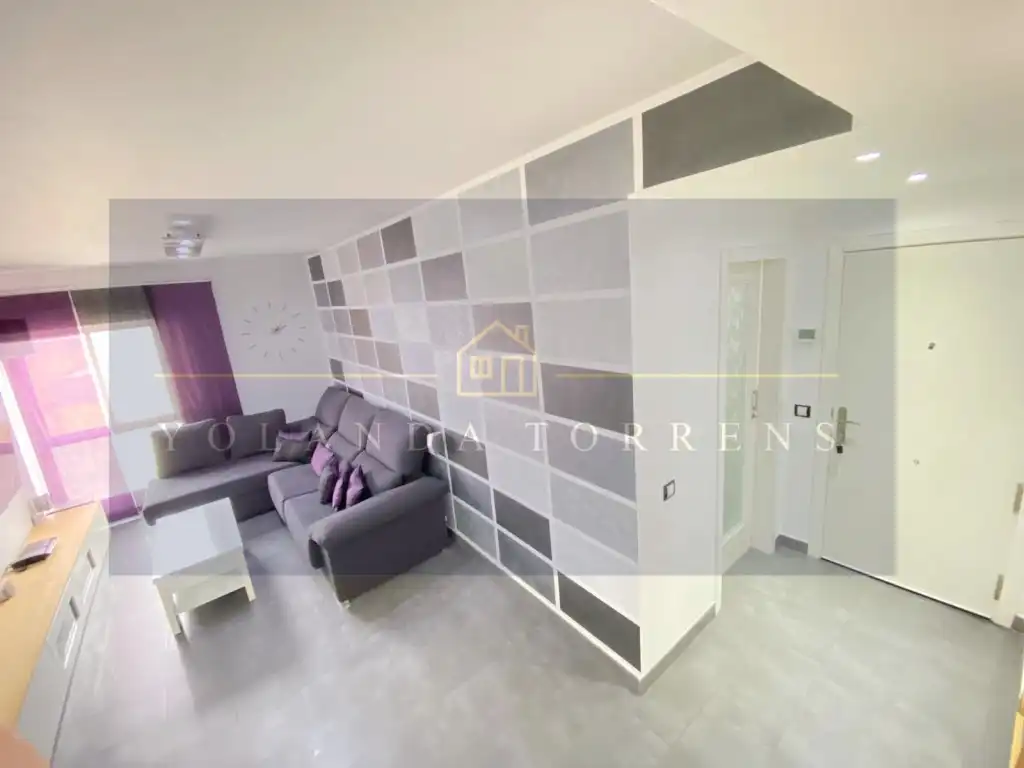 Sala de estar de Piso en venta en Alcalá de Guadaira