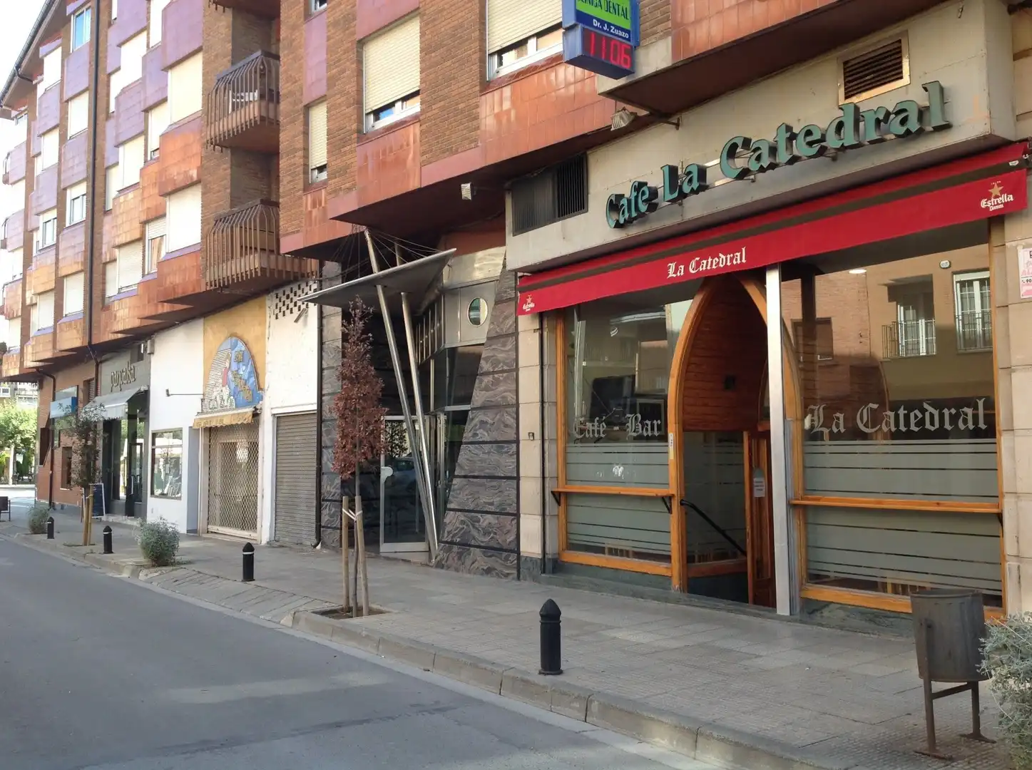 Local comercial en venda a Calle San Jerónimo Hermosilla, imagen 2