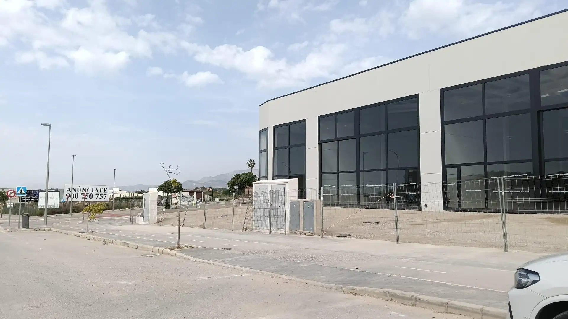 Vista exterior de Nave industrial en venta en Villajoyosa / La Vila Joiosa